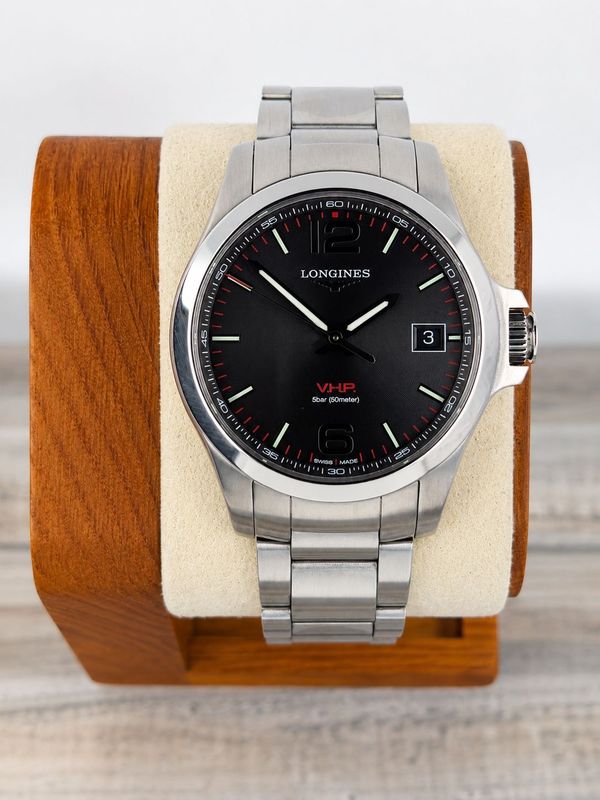 Longines Conquest VHP (OT83)