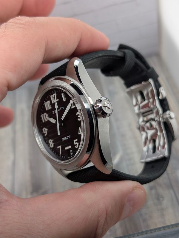 Zenith Pilot (OT88)